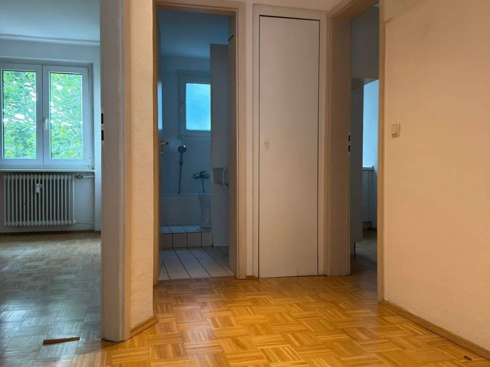 Erstbezug nach Sanierung; Möblierte 2-Zimmer Wohnung mit EBK