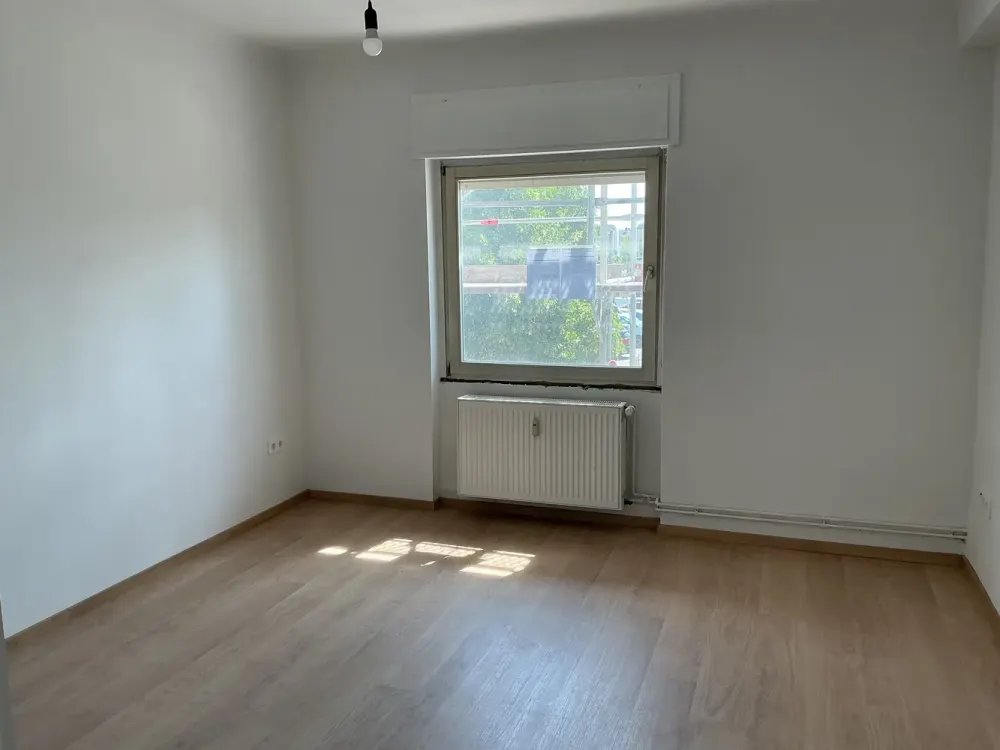 Schöne 3-Zimmer-Wohnung mit Tageslichtbad und Balkon in Hanau zu vermieten