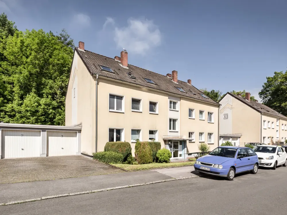 *** Und Sie wollen im GRÜNEN wohnen ? ***