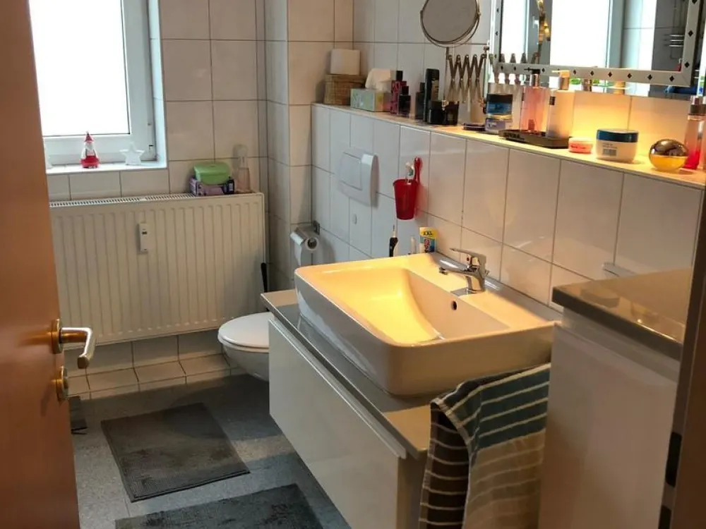 Ansprechende 3 Zimmer Wohnung mit sonniger Terrasse in Wettbergen