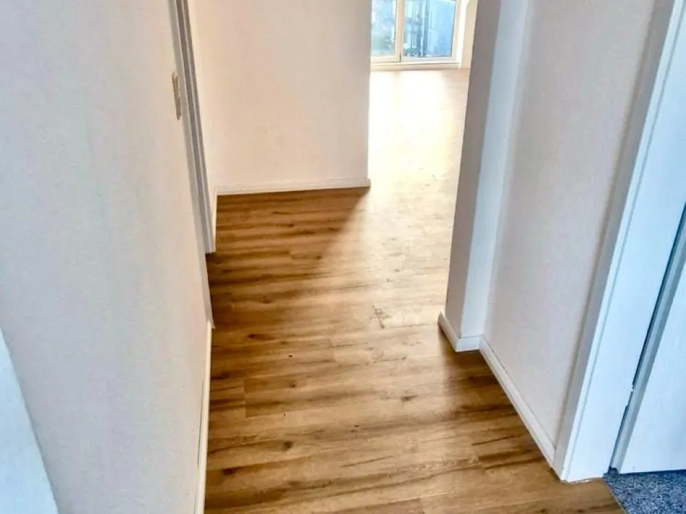 Ab 15.11. verfügbar, DG Wohnung mit 90 qm, 3 Zimmer
