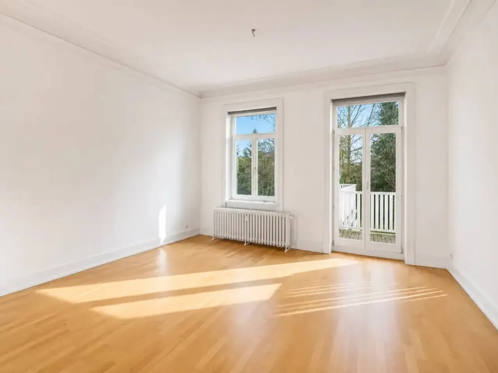 PENDLERWOHNUNG IN BESTLAGE, DIREKT AM ALSTERLAUF