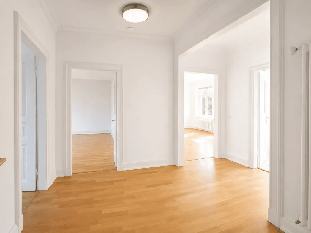 PENDLERWOHNUNG IN BESTLAGE, DIREKT AM ALSTERLAUF