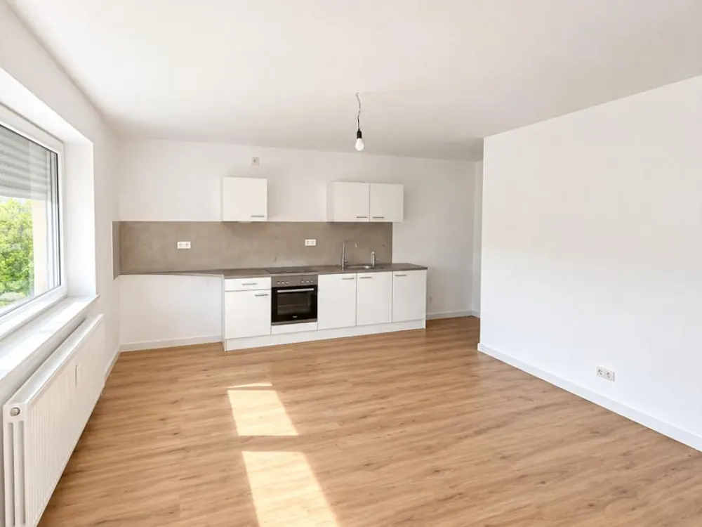 Bright 2-room apartment with balcony in Neunkirchen