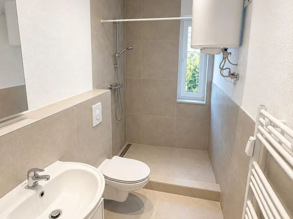 Bright 2-room apartment with balcony in Neunkirchen