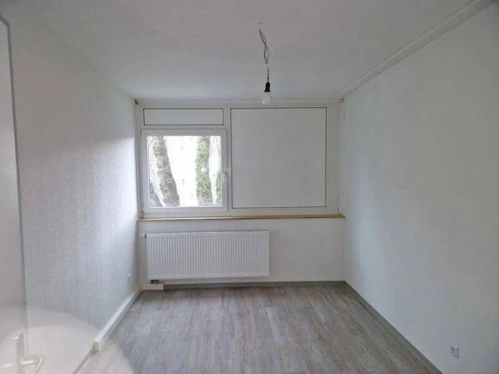Erstbezug nach Sanierung, 3-Zimmer-Wohnung mit Balkon!