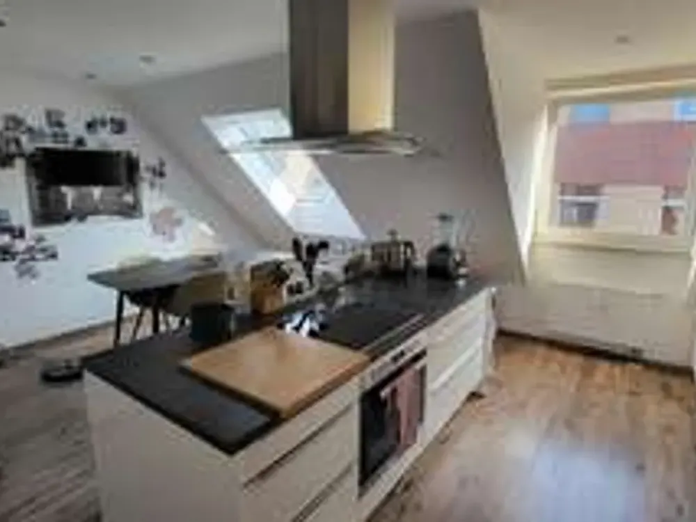 Luxuriöse 3,5-Zimmer Maisonette-Wohnung im 4. OG in Köln Ehrenfeld