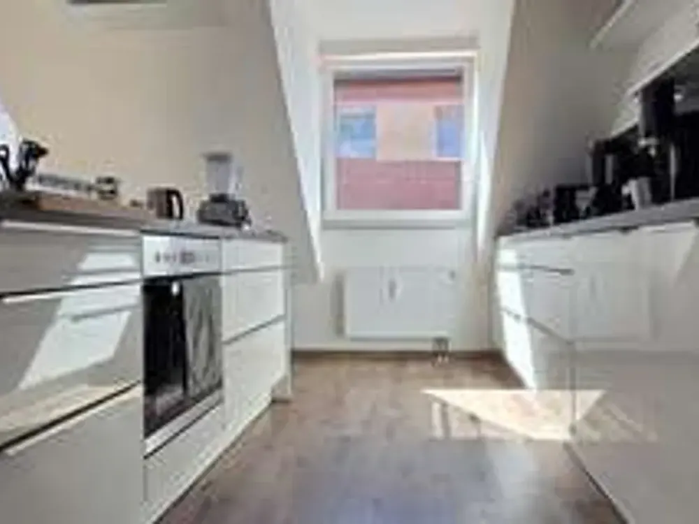 Luxuriöse 3,5-Zimmer Maisonette-Wohnung im 4. OG in Köln Ehrenfeld
