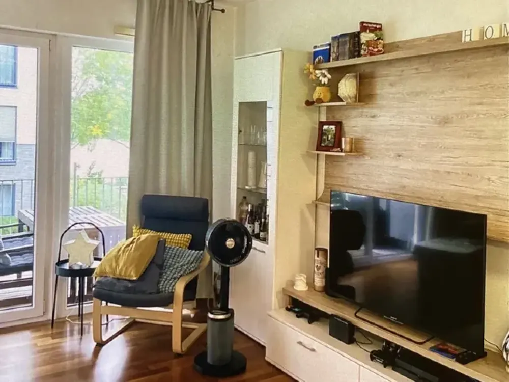 Wohnung mit 3 Zimmern, Balkon und Rheinblick in Köln-Mülheim