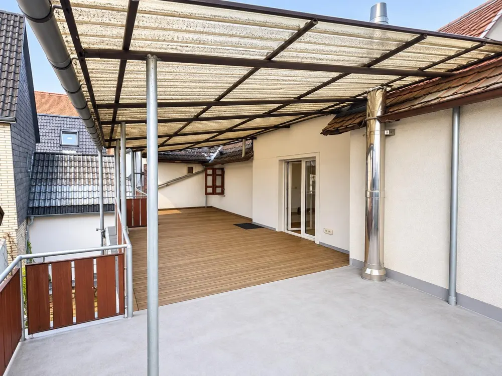 Möblierte Zweizimmerwohnung mit großem Balkon in Rosbach Rodheim