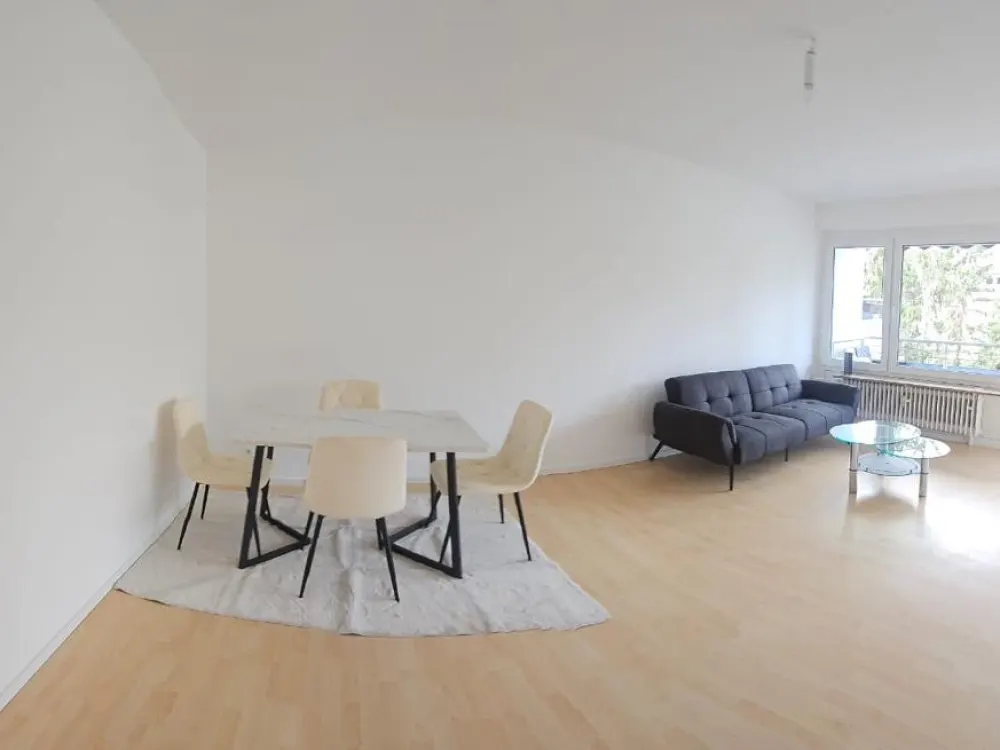 biete 2 Zimmer Wohnung exclusive 56qm