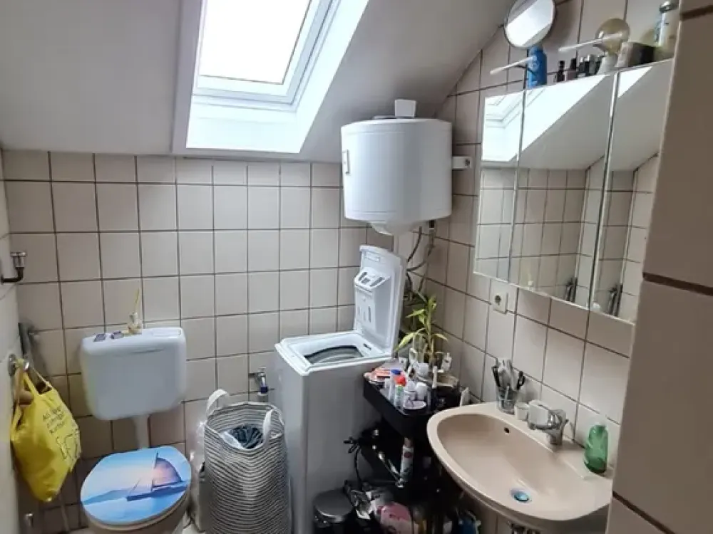 Gemütliche 2 ZKB DG-Wohnung mit Balkon in BR-Büchenau