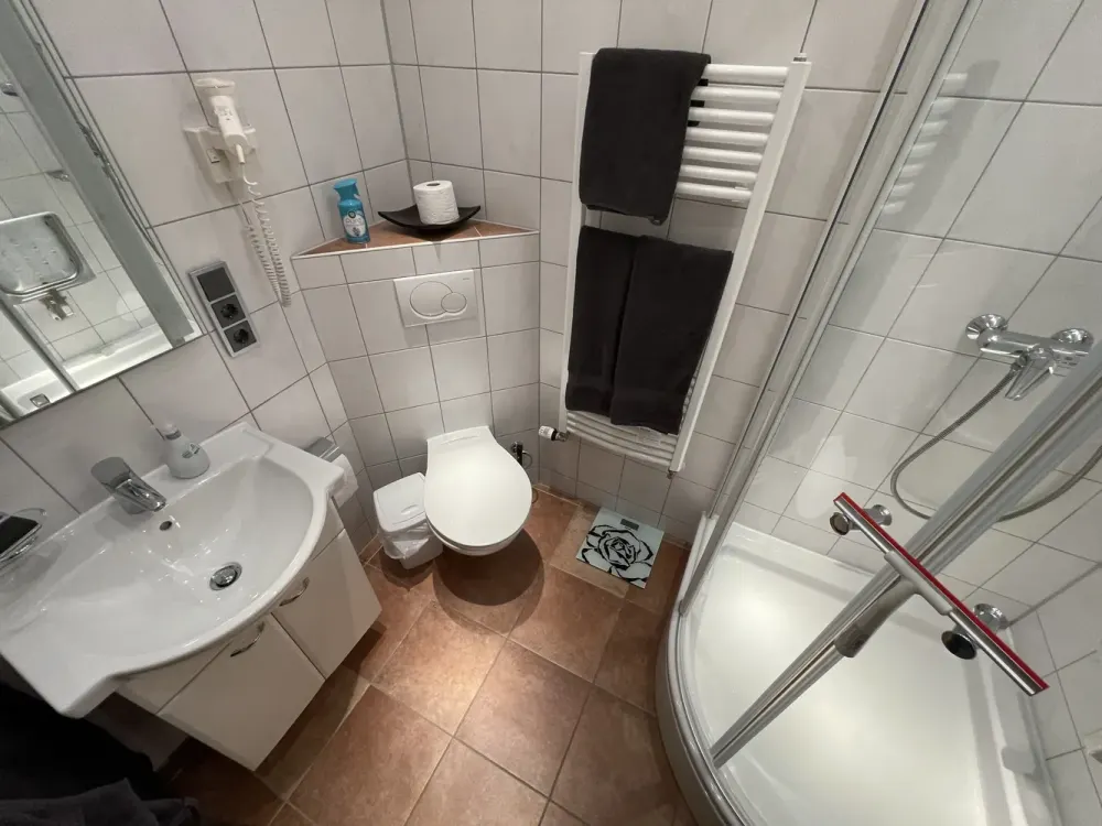 Möblierte Geschmackvolle 1-Zimmer-EG-Wohnung in Hannover