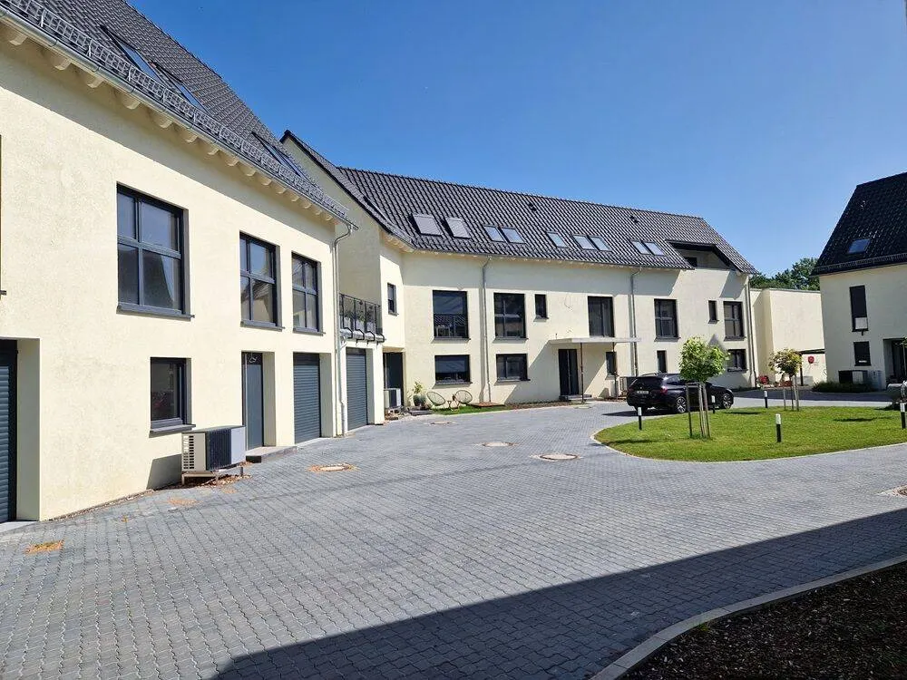 Erstbezug! Wunderschöne 2-Zimmer-Wohnung mit Terrasse zu vermieten!