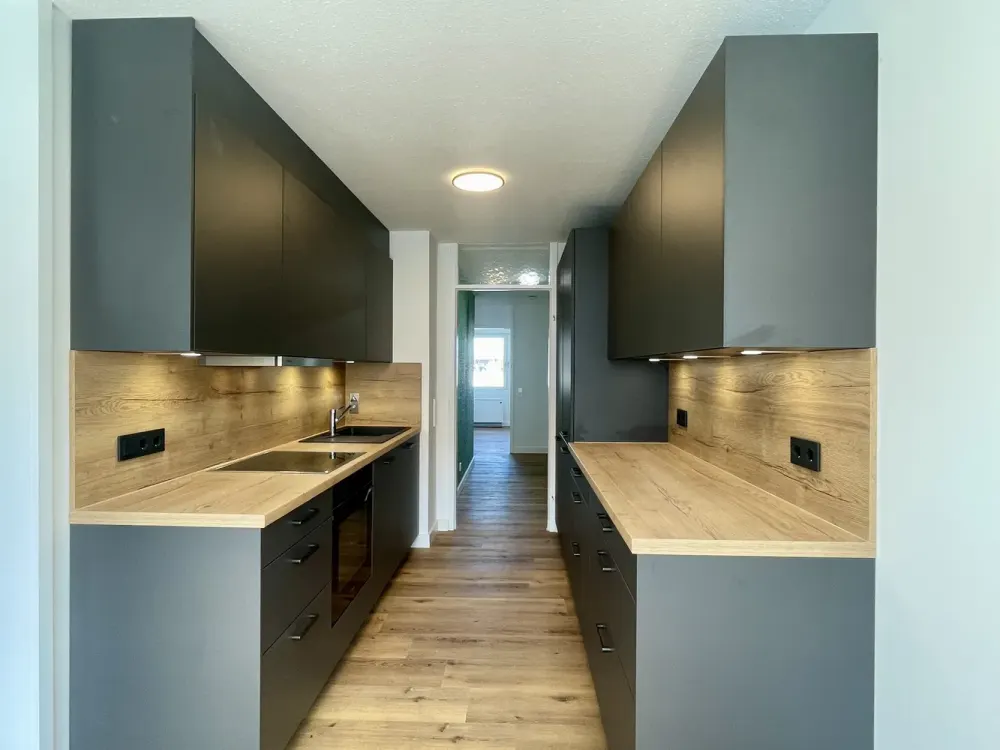 Topp, sanierte 3,5 Zimmer-Wohnung in Zentrumslage von Sindelfingen mit Außenstellplatz!