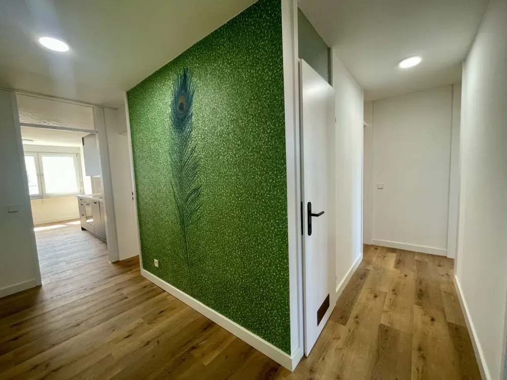 Topp, sanierte 3,5 Zimmer-Wohnung in Zentrumslage von Sindelfingen mit Außenstellplatz!