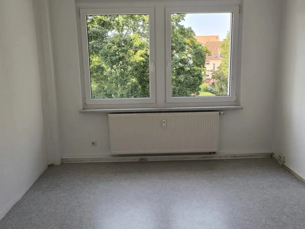 Schöne 2-Raum-Wohnung mit Balkon