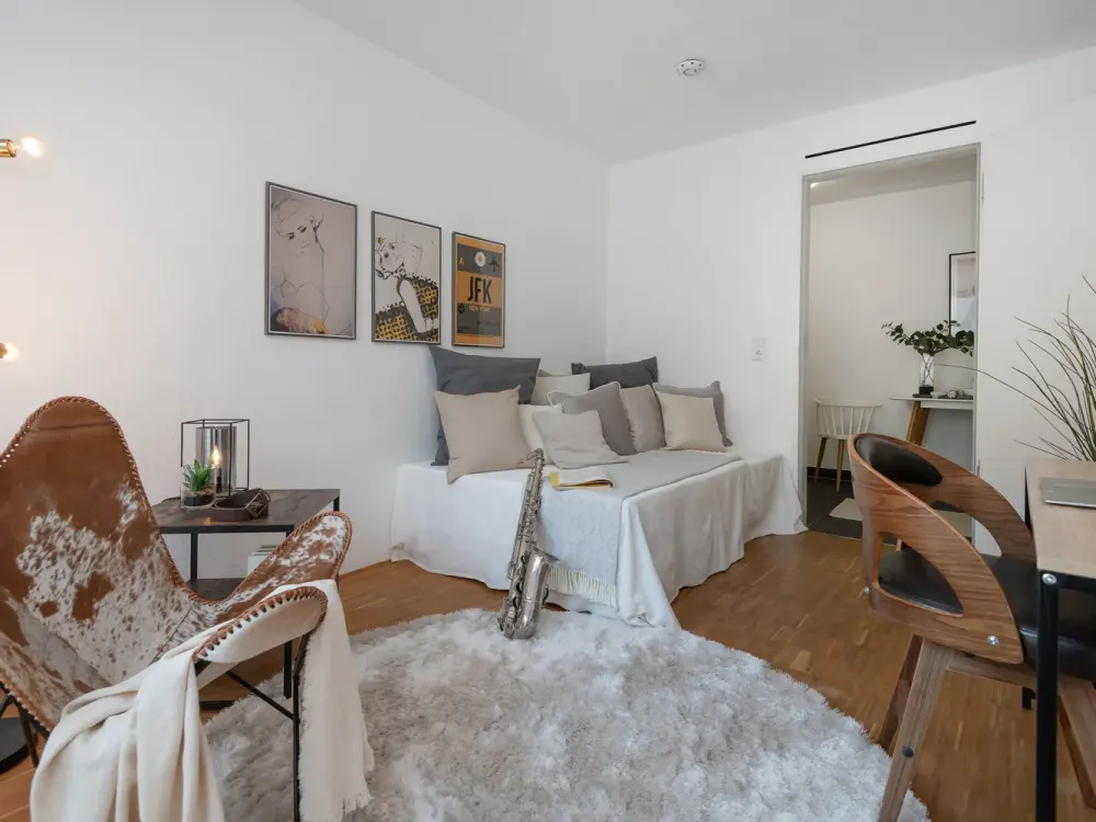 Ankommen, Wohlfühlen, Zuhause sein. Möbliertes Zimmer zum Verlieben.