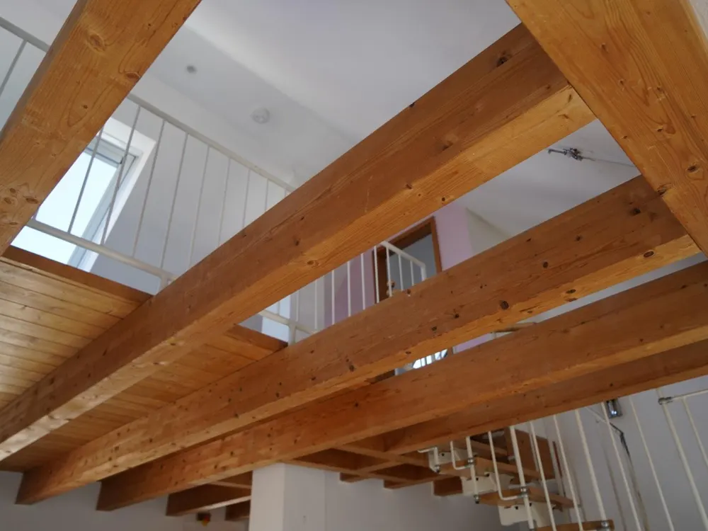 Galeriewohnung ab den 1.11.26 zu vermieten 800+NK