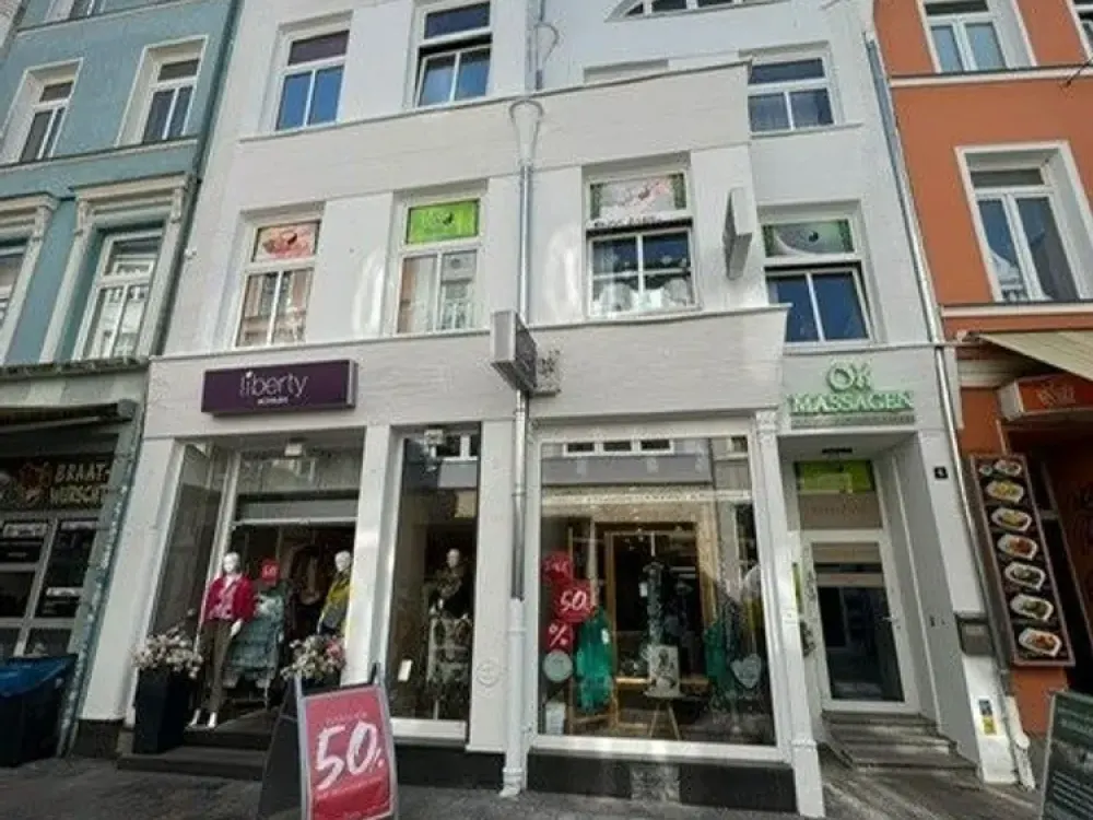 Bright Old Building Apartment with Roof Terrace in Rostock City Center