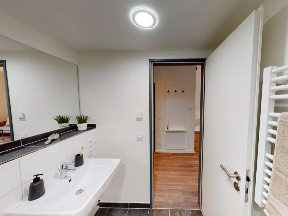 Möblierte 1,5 Zimmer im 7.OG!