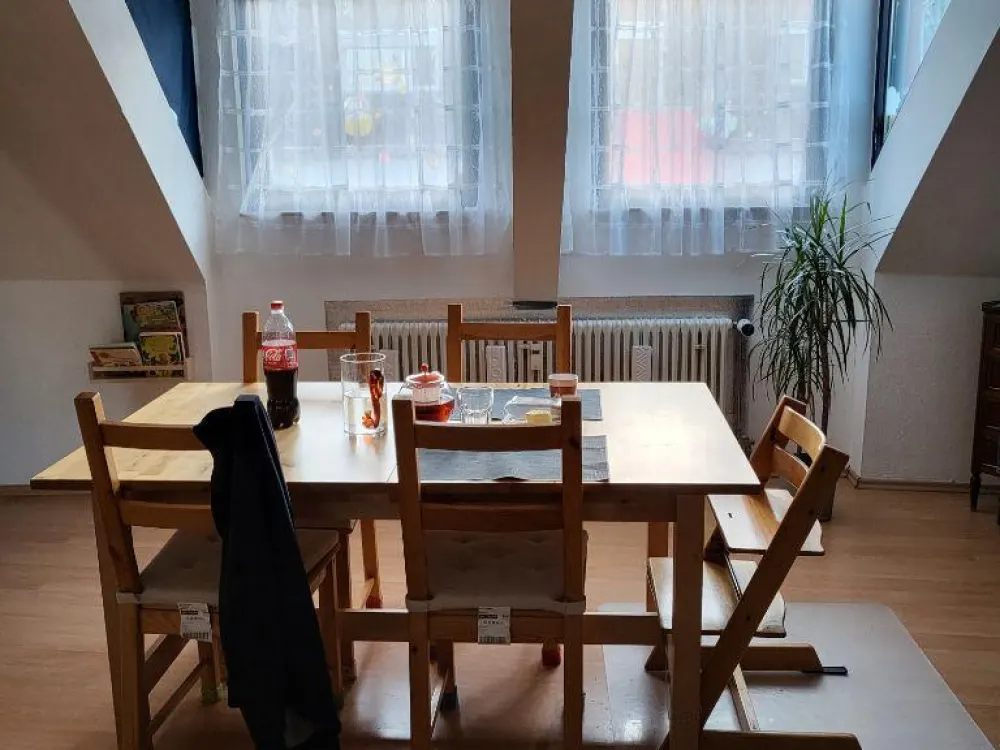 DACHGESCHOSS-MAISONETTE im Herzen von Neunkirchen / Nähe Klinikum