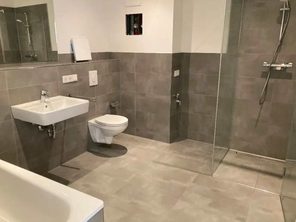 Geräumige 2 Zimmerwohnung im Zentrum Nordost!