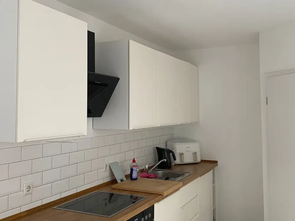 Modern 2-Room Apartment (44 m²) in the Desirable Old Südstadt