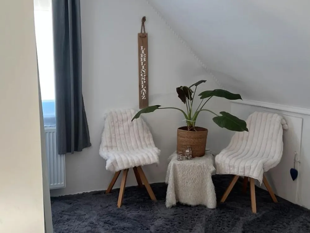 3-Zimmer-Dachgeschosswohnung in Köngen, ab November frei