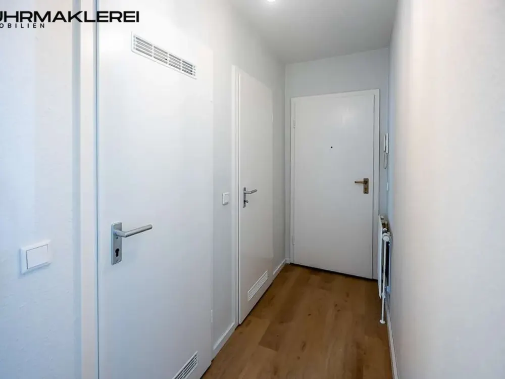 Barrier-free, renovated 2-room apartment with fitted kitchen and terrace in TOP location of Grundschöttel!