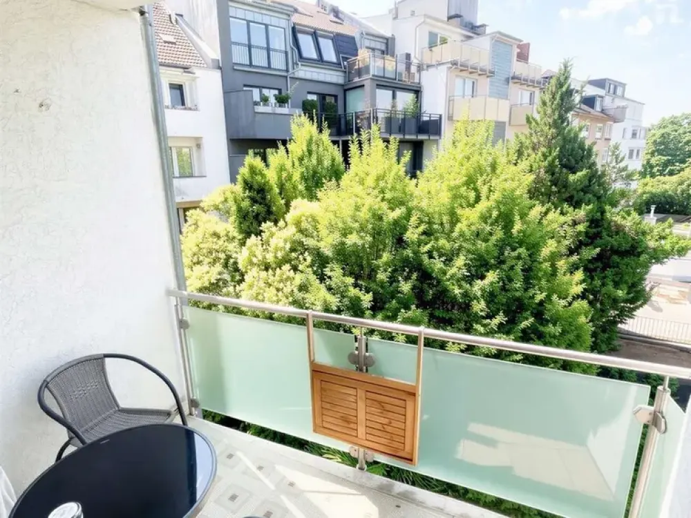 Möbelierte 2 Zimmer Wohnung in zentraler Lage von Düsseldorf nahe des Medienhafens