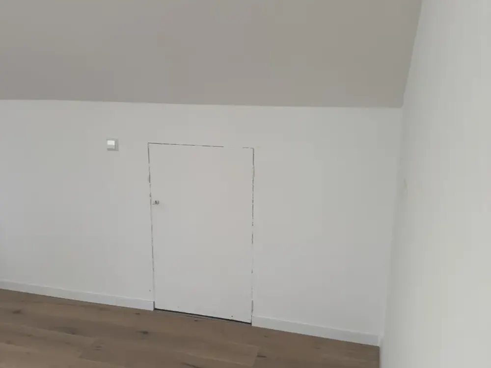 Very nice 1-room attic apartment