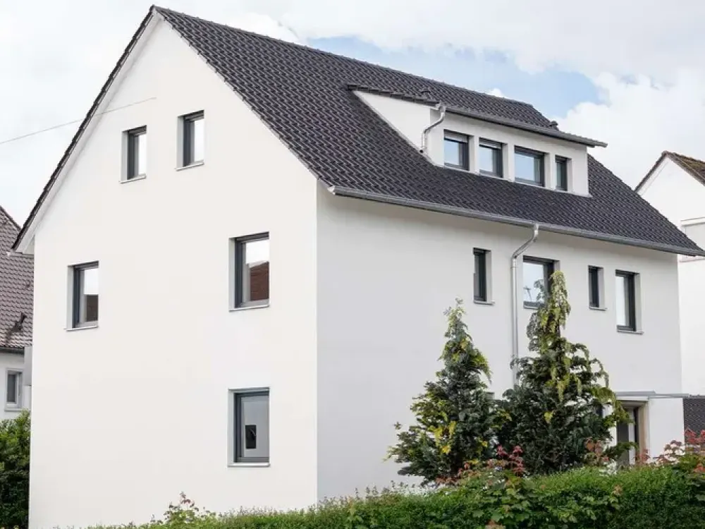 Modernes 1,5 Zimmer Apartment mit großer Terrasse sowie separater Küche + Bad