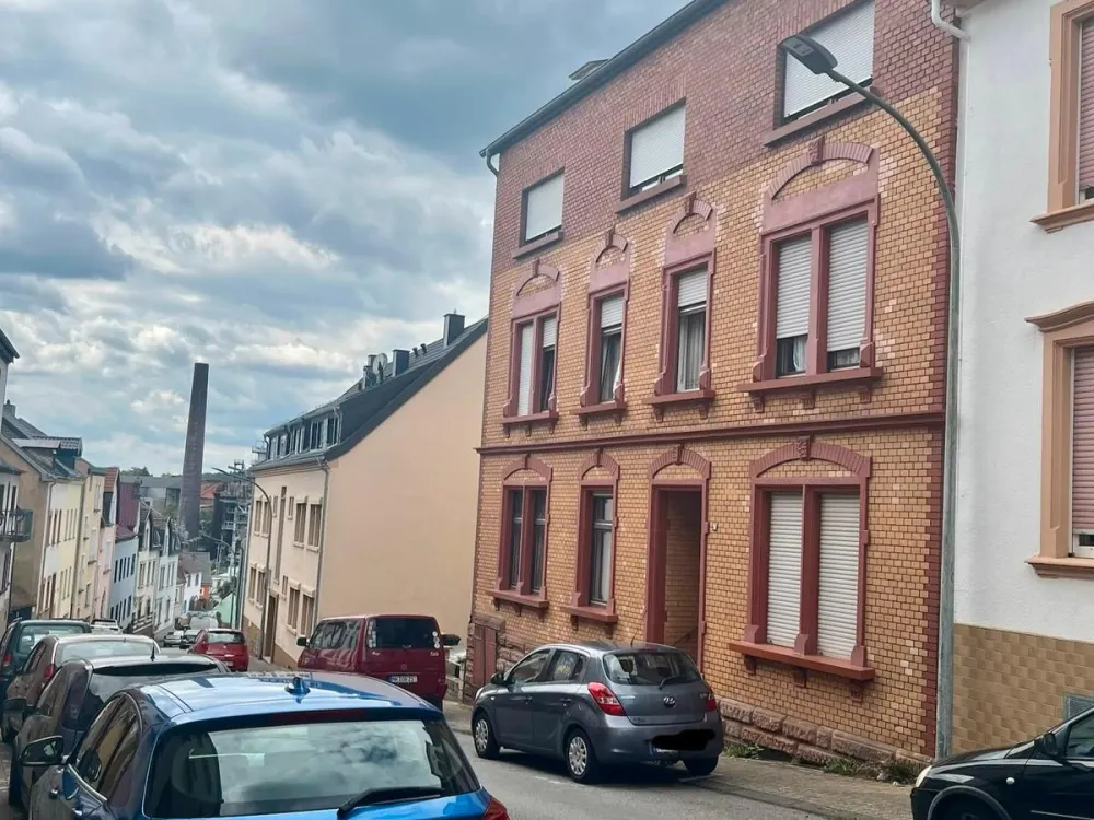 Wohnung zu vermieten - Nähe Saarpark-Center