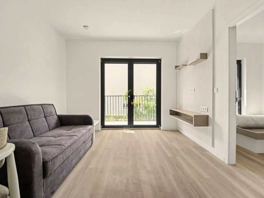 Erstbezug - Stilvolle 1,5-Zimmer-Neubauwohnung mit Balkon, EBK & Möblierung - Direkt am S-Bahnhof
