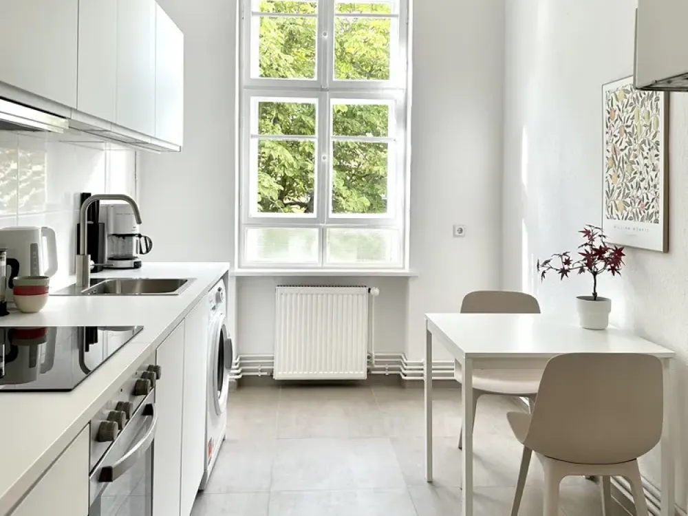 Stylish furnished 2 room flat with balcony