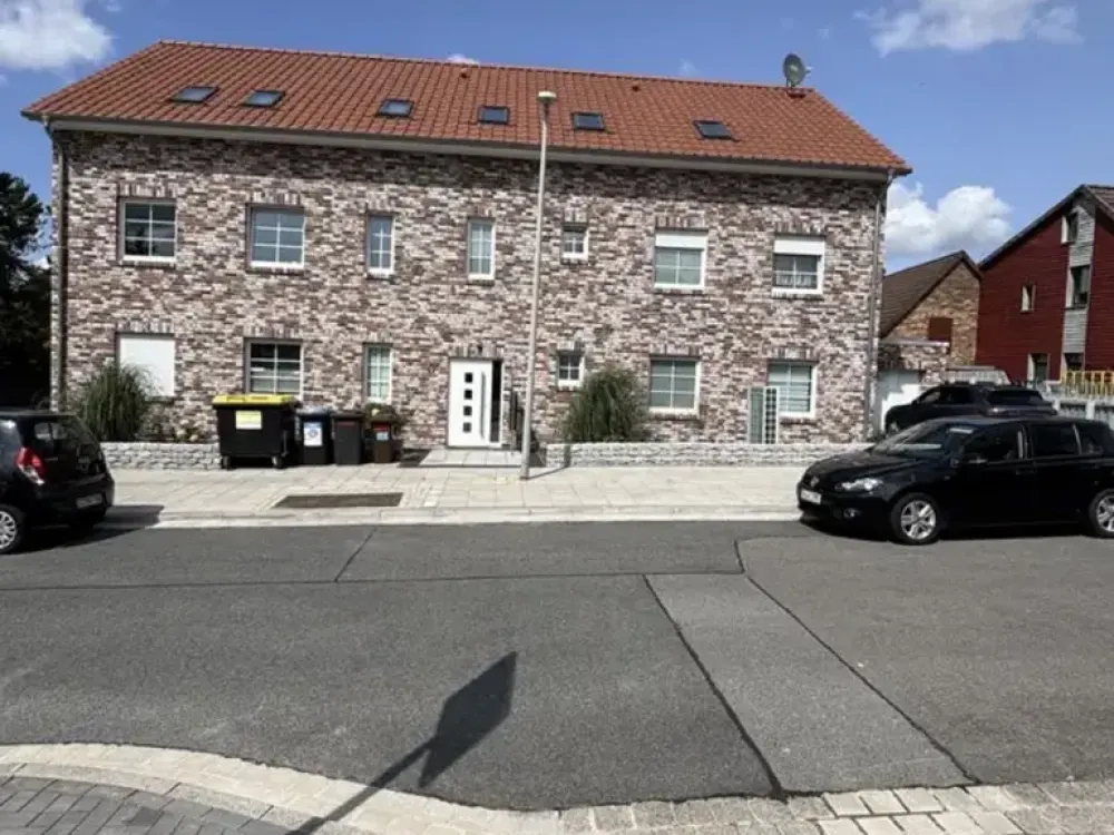 Bright 2-Room Apartment: Your New Home in Hannover-Anderten