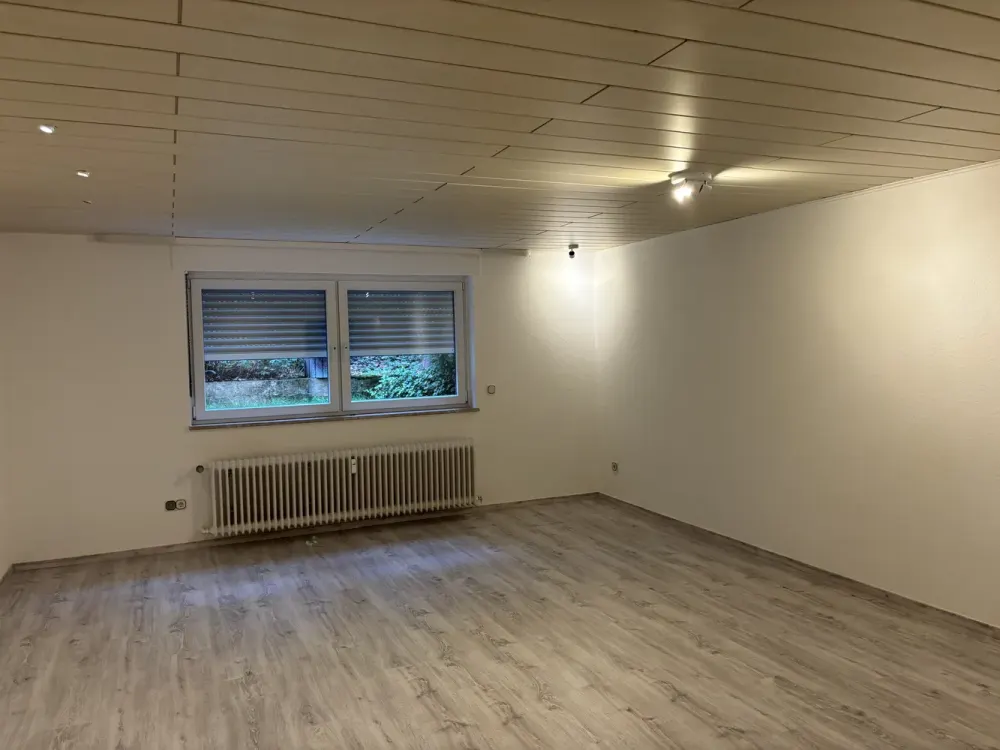 Vollständig renovierte 2-Zimmer-Wohnung in Saarbrücken