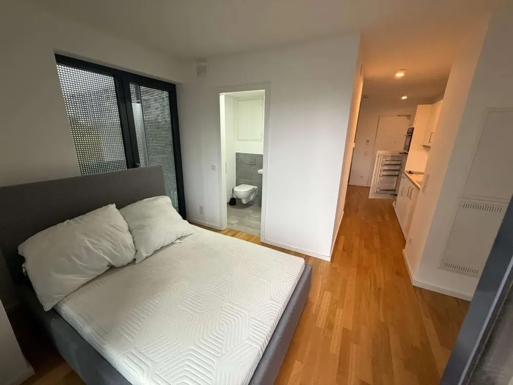 Geräumiges Studio Apartment unweit der Jannowitzbrücke