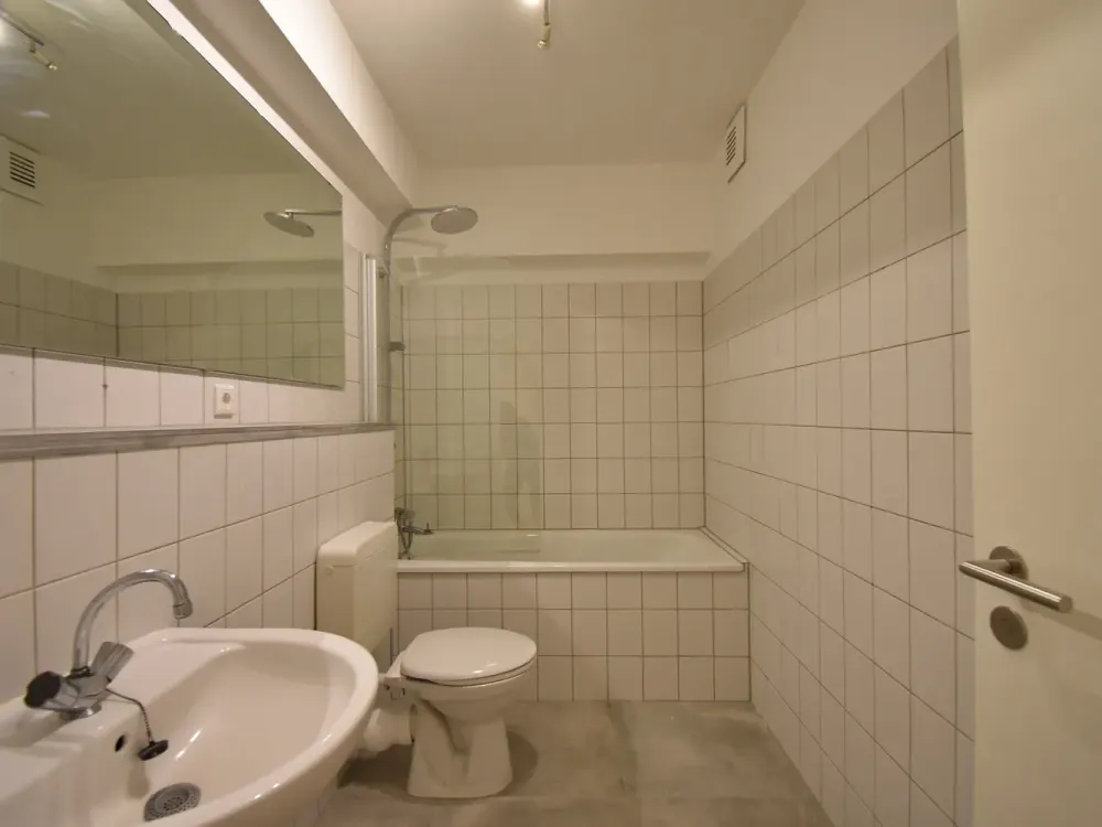 Renoviert in Willich! Modernes Großraumapartment mit Trennwand