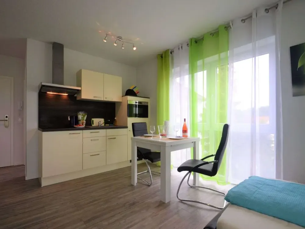 1-Zimmer-Apartment, komfortabel möbliert & ausgestattet, zentral in Raunheim