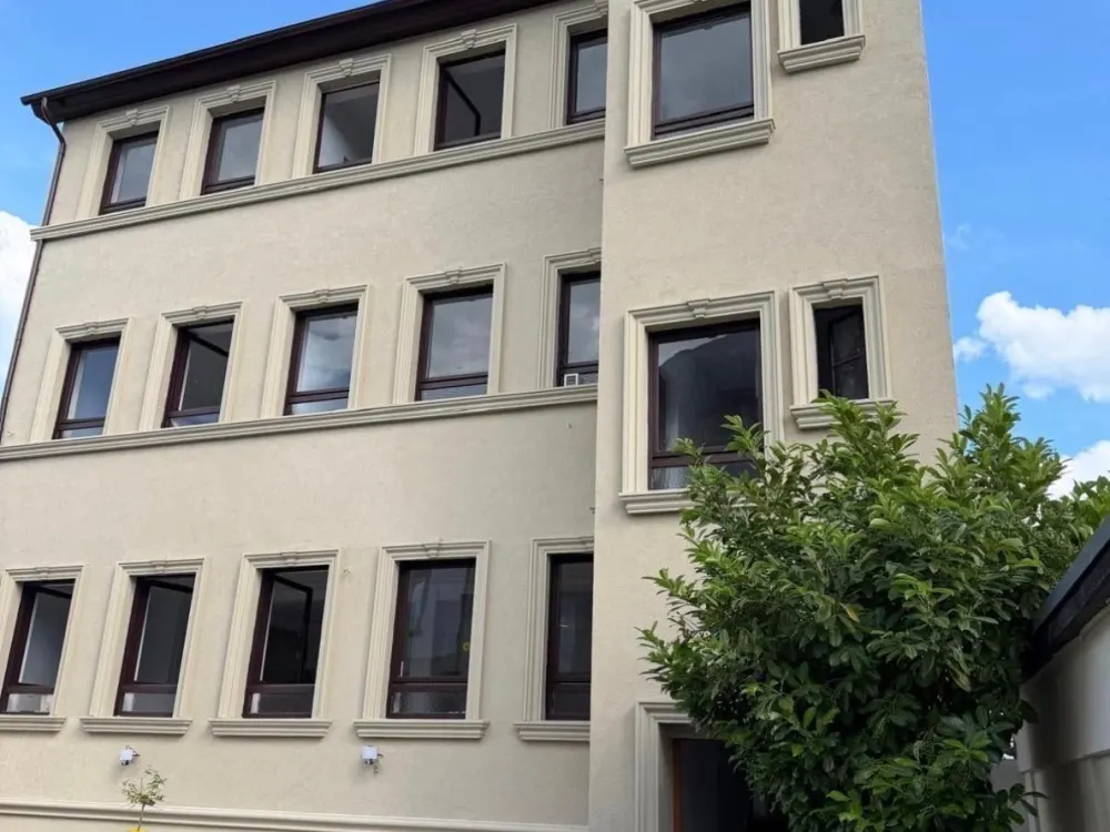 Offenbach-Bieber,2,5 Zi,EG sofort frei Renoviert