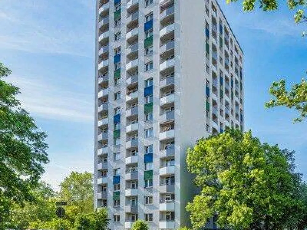 3-room apartment with beautiful view! Available from 20.08.2026!