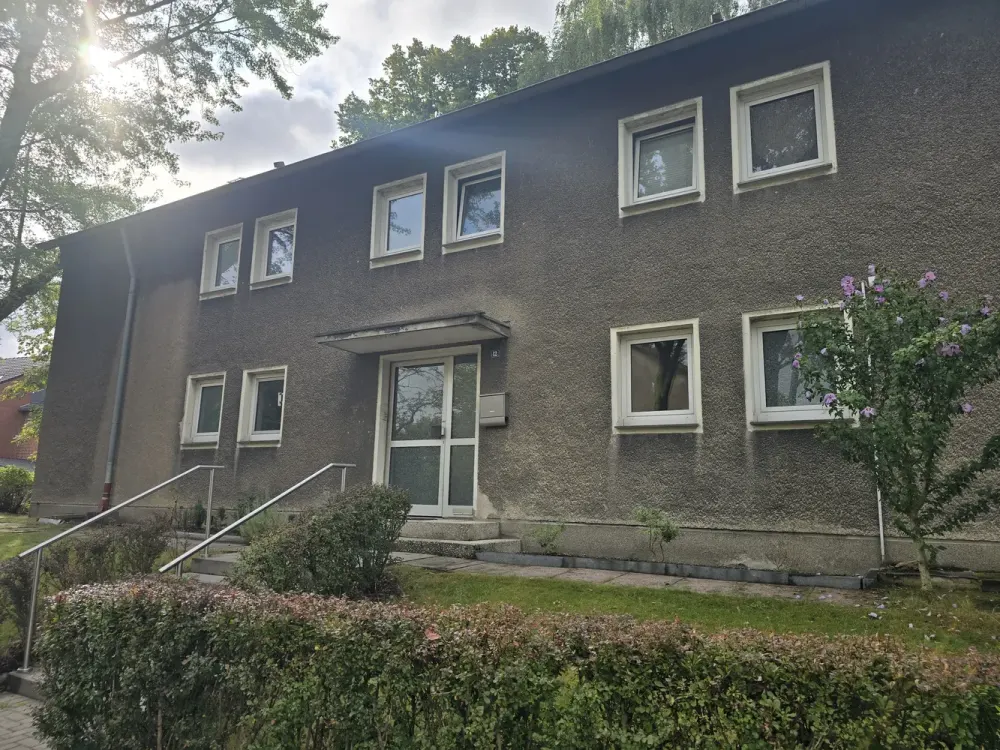 Spacious 4-Room Apartment with Terrace and 2 Bathrooms