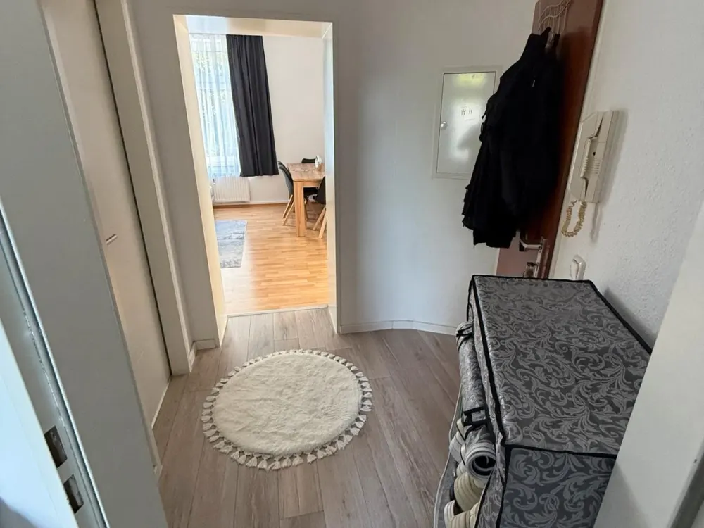 Nachmieter gesucht - 2 - Zimmer Wohnung mit EBK, zum 01.10.2026