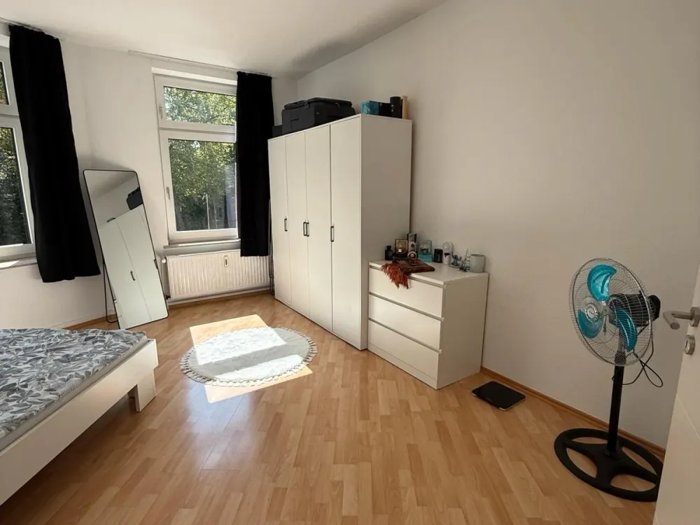 Nachmieter gesucht - 2 - Zimmer Wohnung mit EBK, zum 01.10.2026