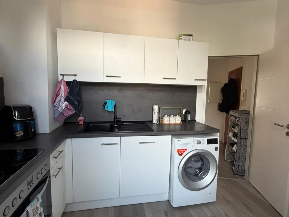 Nachmieter gesucht - 2 - Zimmer Wohnung mit EBK, zum 01.10.2026