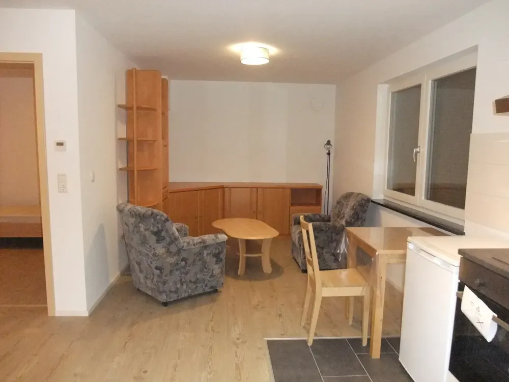 möblierte 2-Zimmer-Einliegerwohnung in zentraler Lage in Böblingen
