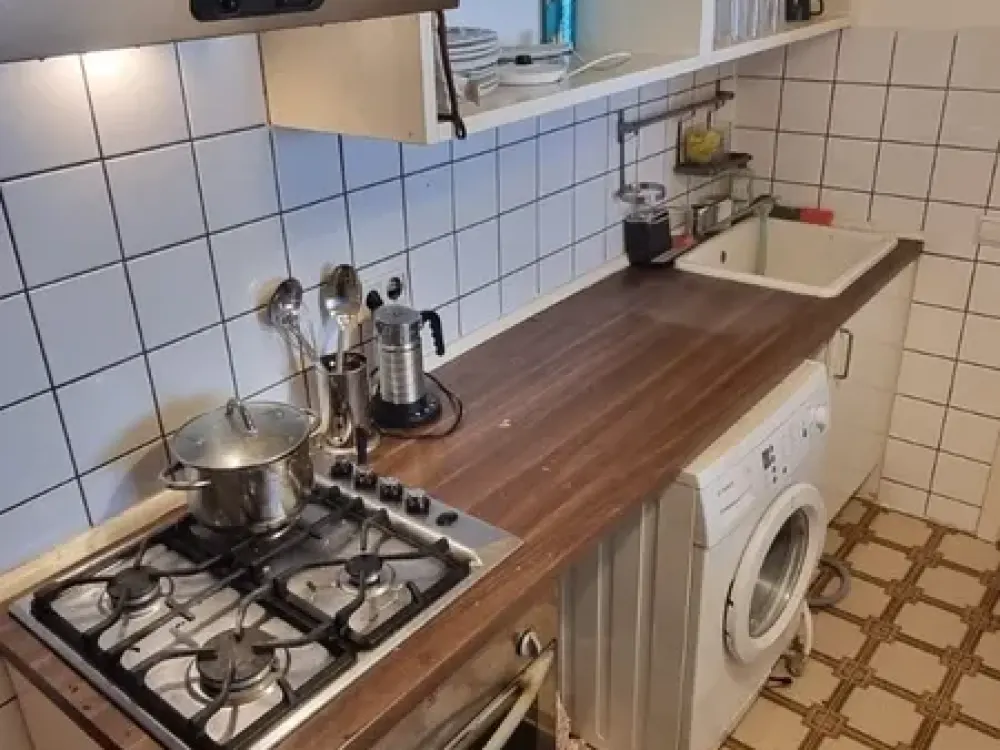 Zimmer im Zweiten zu vermieten