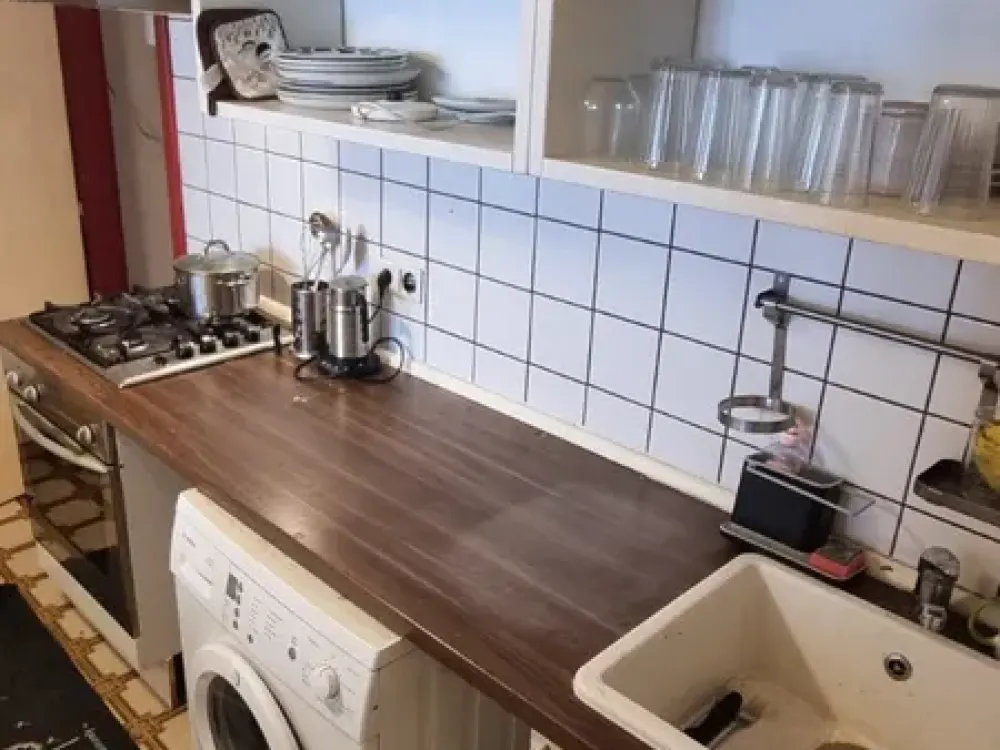 Zimmer im Zweiten zu vermieten